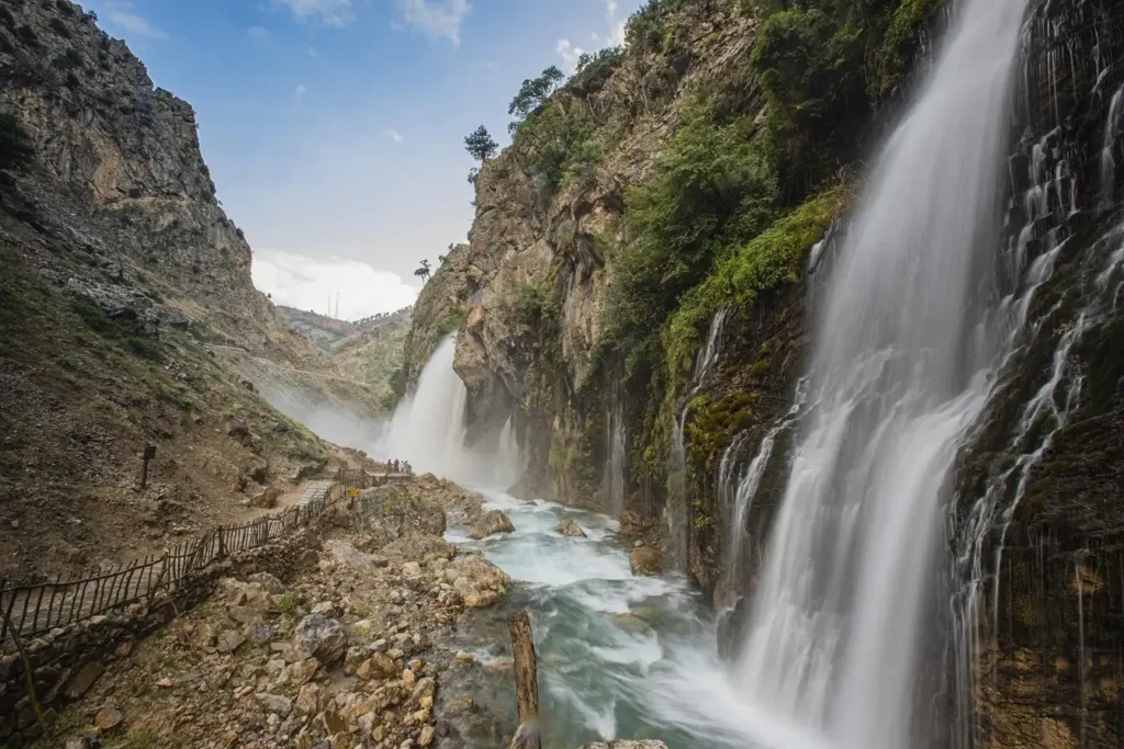 10 Best Things to Do in Hidalgo, Mexico: Complete Guide Prismas Basálticos Waterfalls